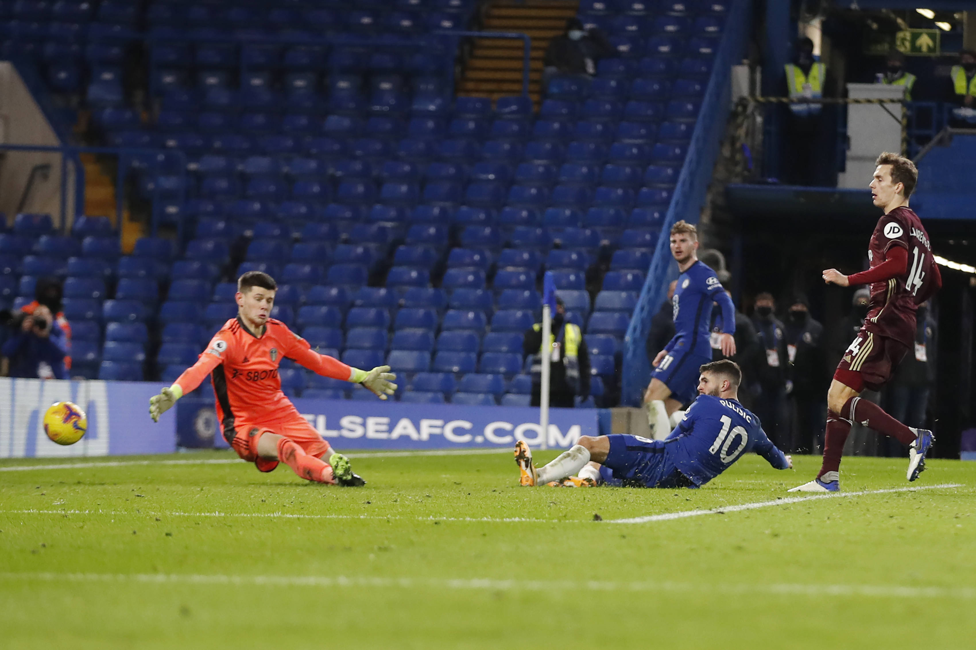 务的深刻理 务的深刻理